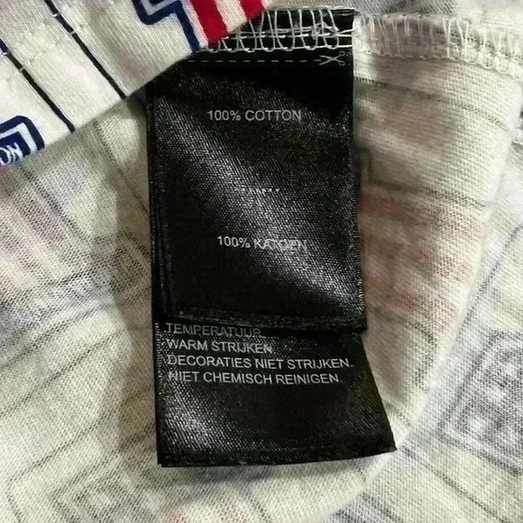 Women’s HARLEY DAVIDSON Allover print #1 logo short sleeve top- Size Large - Picture 8 of 9